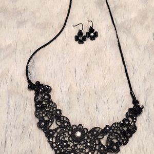 Charming Charlie Necklace & Earrings Set